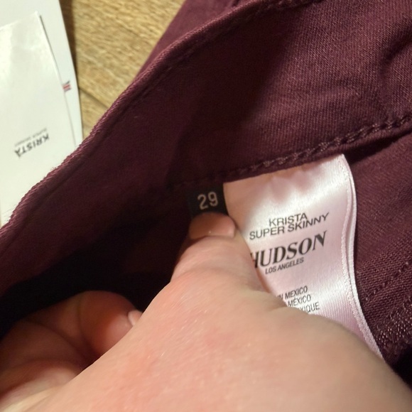 Hudson Krista Super Skinny jeans Shade  Bordeaux mid-rise - Picture 9 of 10